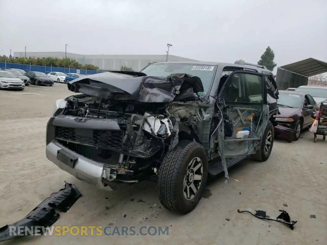 2 Photograph of a damaged car JTERU5JR6M5932830 TOYOTA 4RUNNER 2021