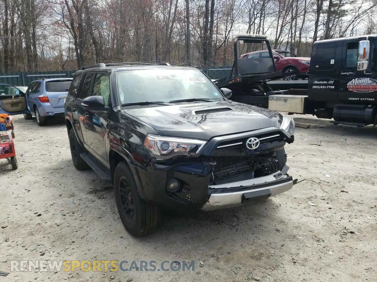 1 Photograph of a damaged car JTERU5JR7M5839010 TOYOTA 4RUNNER 2021
