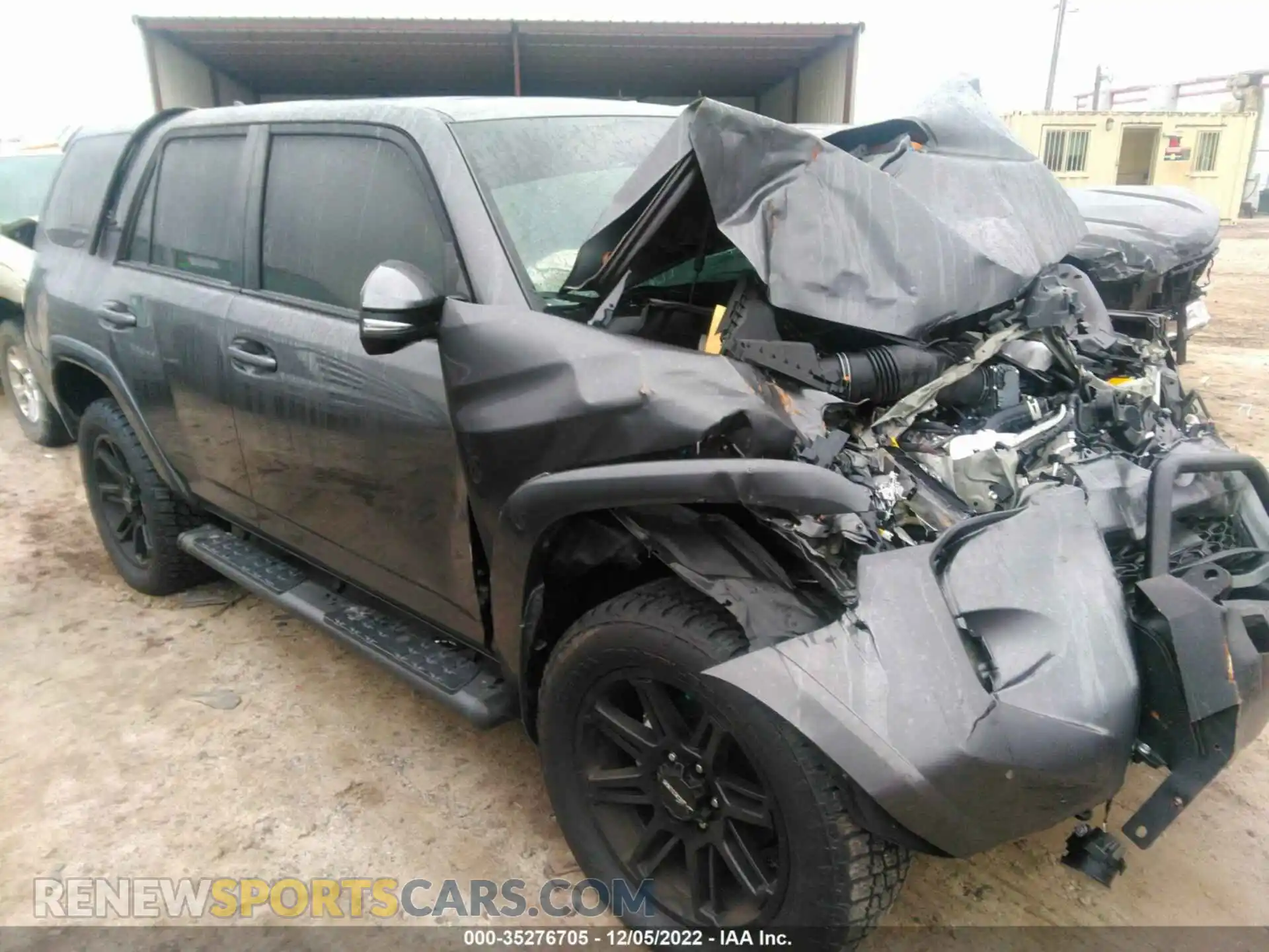 1 Photograph of a damaged car JTERU5JR7M5870080 TOYOTA 4RUNNER 2021