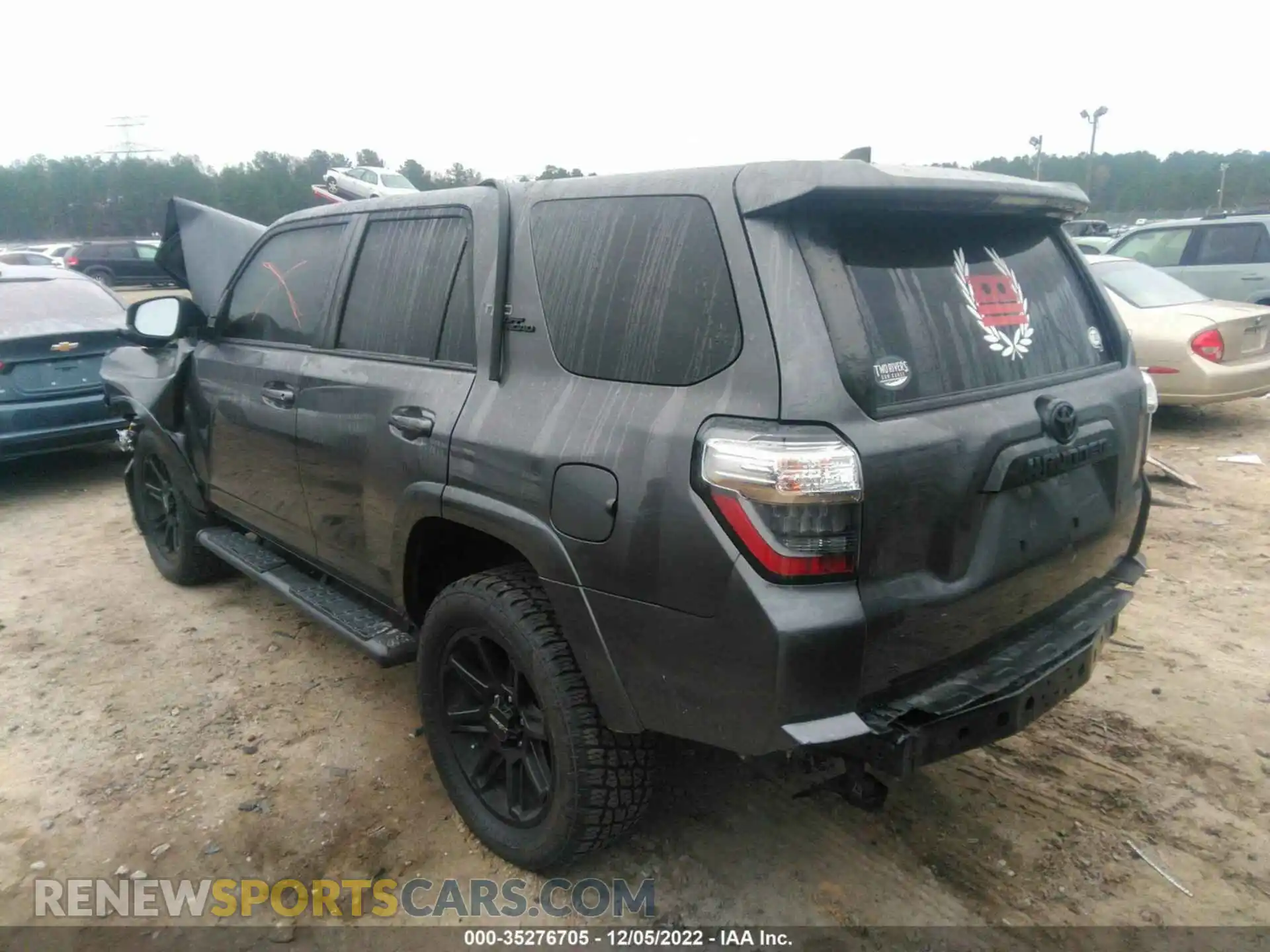 3 Photograph of a damaged car JTERU5JR7M5870080 TOYOTA 4RUNNER 2021