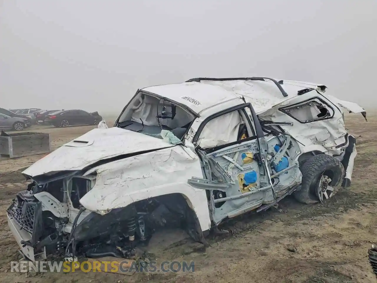 1 Photograph of a damaged car JTERU5JR8M5911574 TOYOTA 4RUNNER 2021