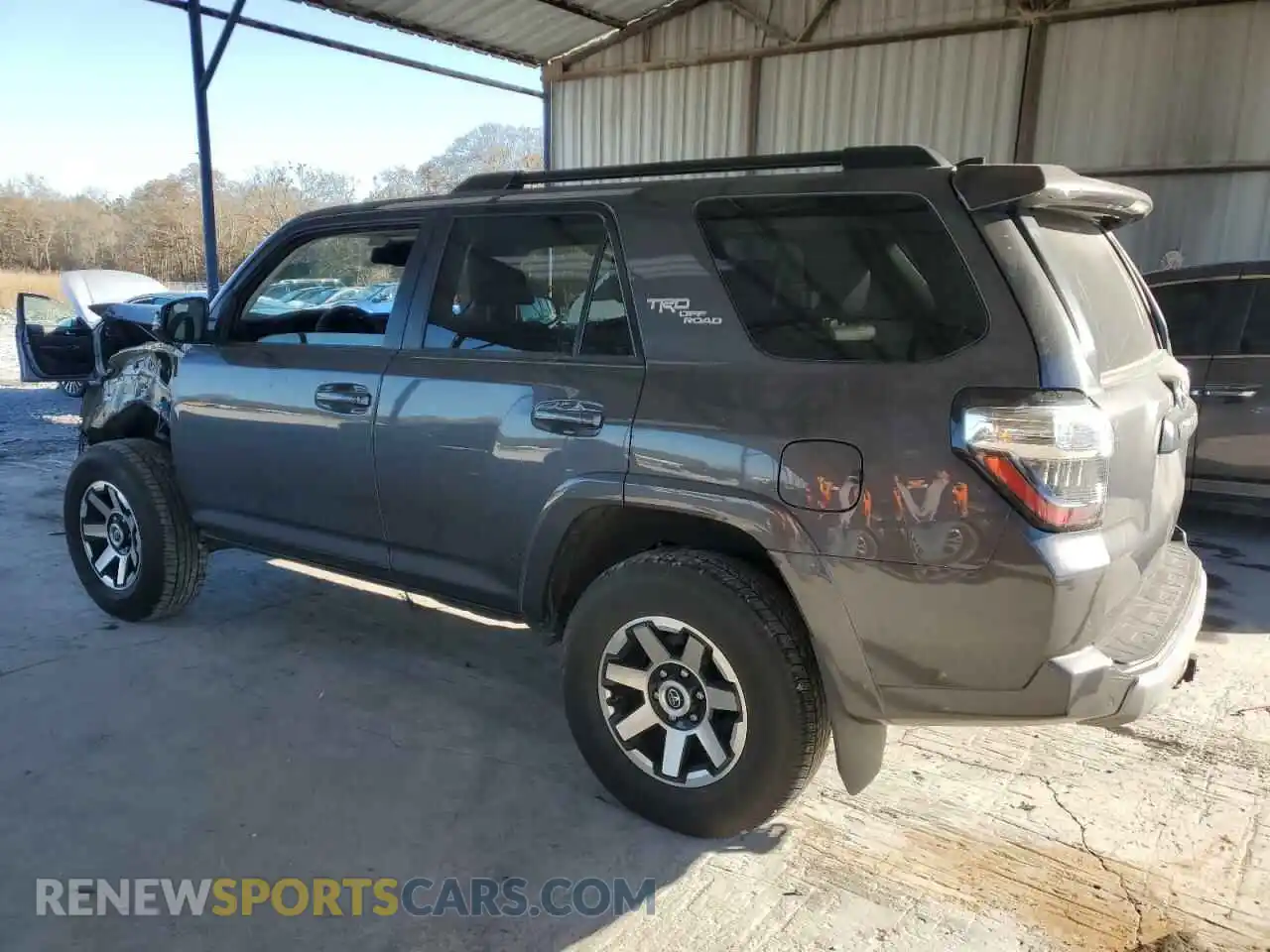 2 Photograph of a damaged car JTERU5JR8M5919027 TOYOTA 4RUNNER 2021