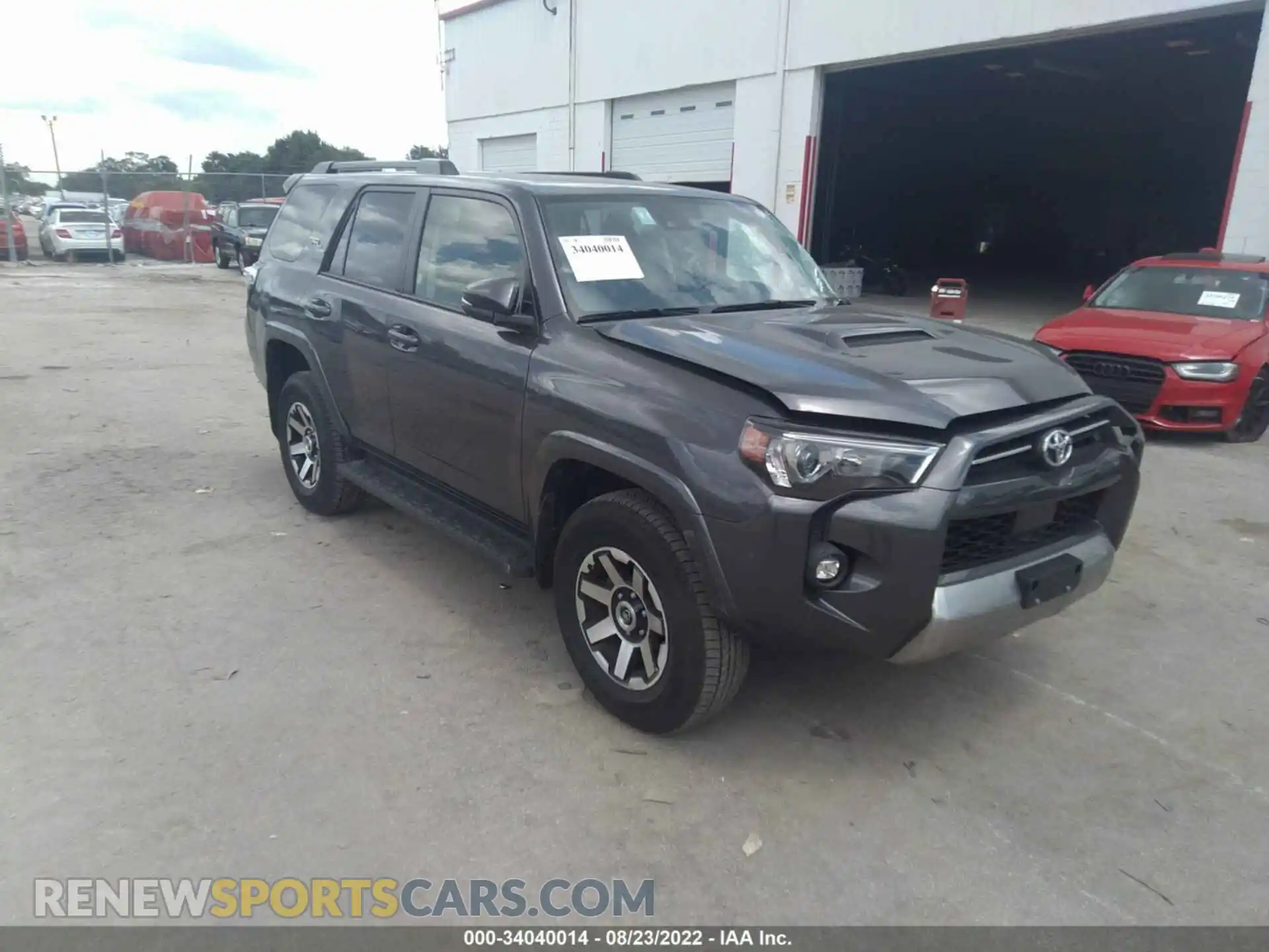 1 Photograph of a damaged car JTERU5JR8M5919674 TOYOTA 4RUNNER 2021