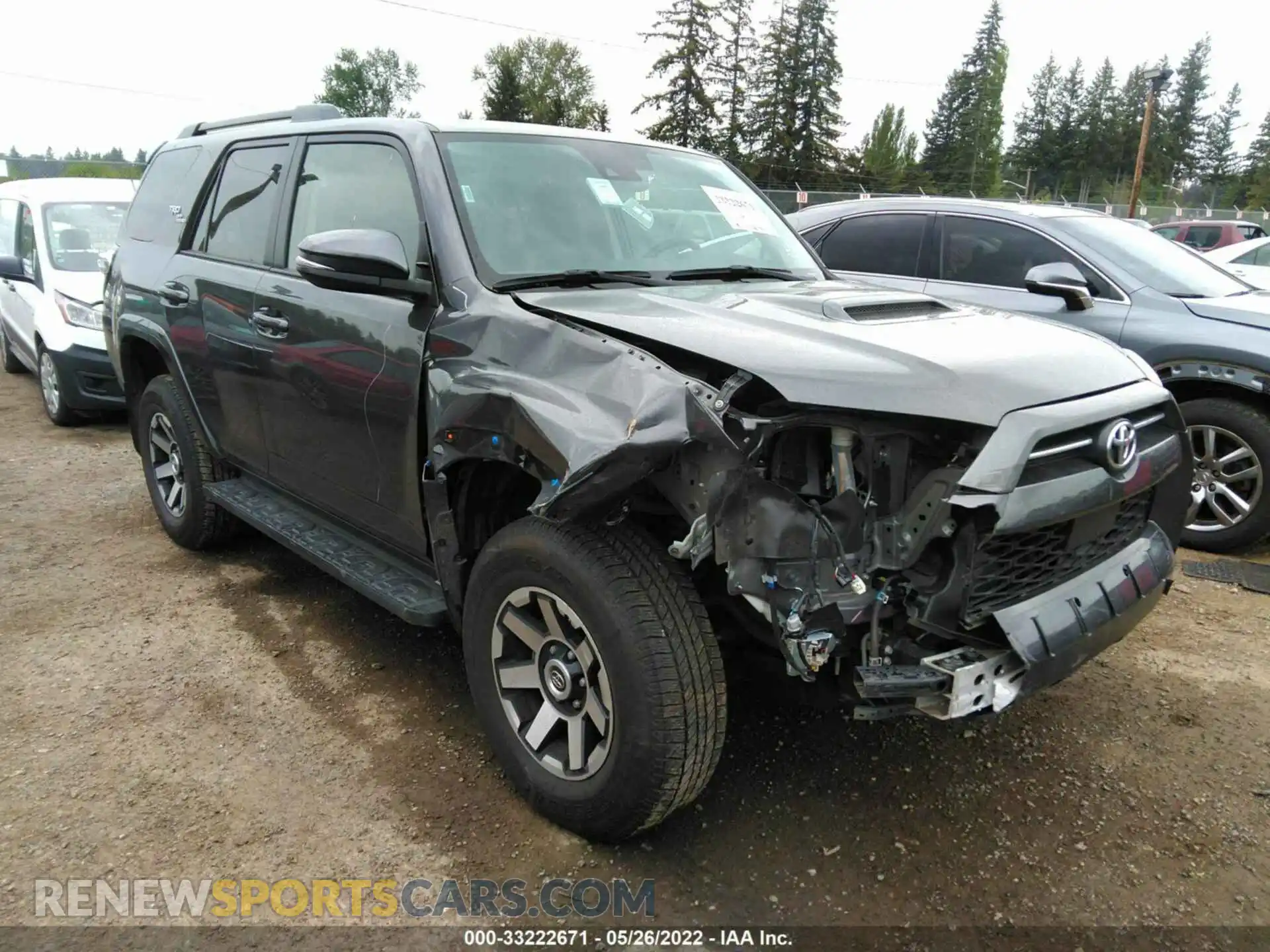 1 Photograph of a damaged car JTERU5JR8M5931632 TOYOTA 4RUNNER 2021