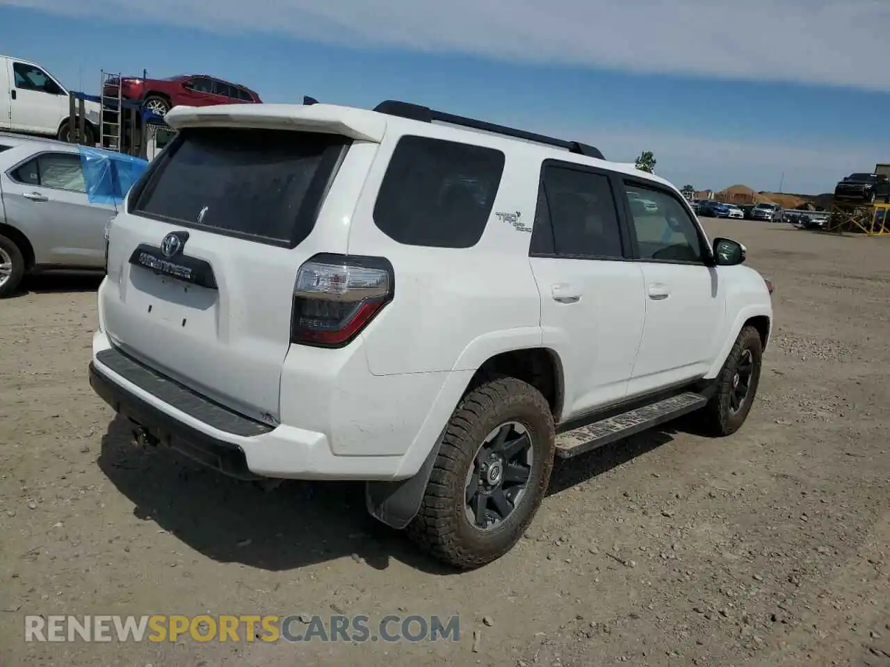 3 Photograph of a damaged car JTERU5JR9M5855080 TOYOTA 4RUNNER 2021