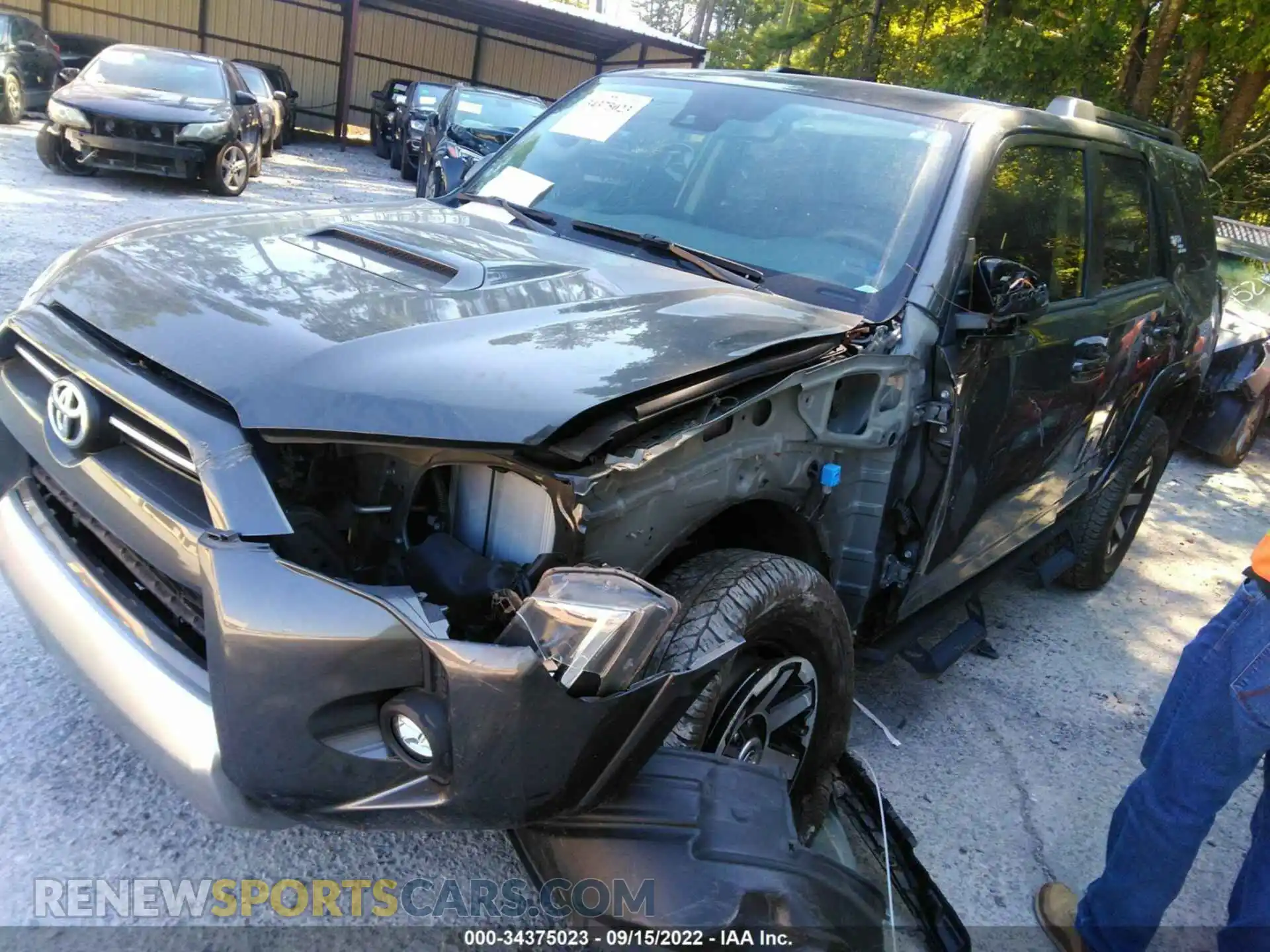 2 Photograph of a damaged car JTERU5JRXM5857873 TOYOTA 4RUNNER 2021