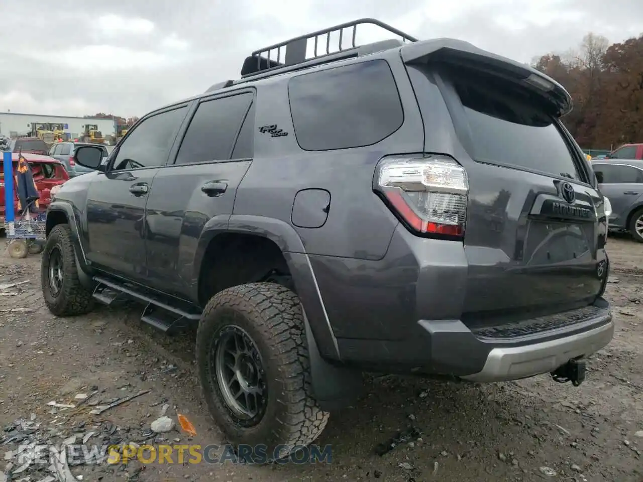 3 Photograph of a damaged car JTERU5JRXM5876925 TOYOTA 4RUNNER 2021