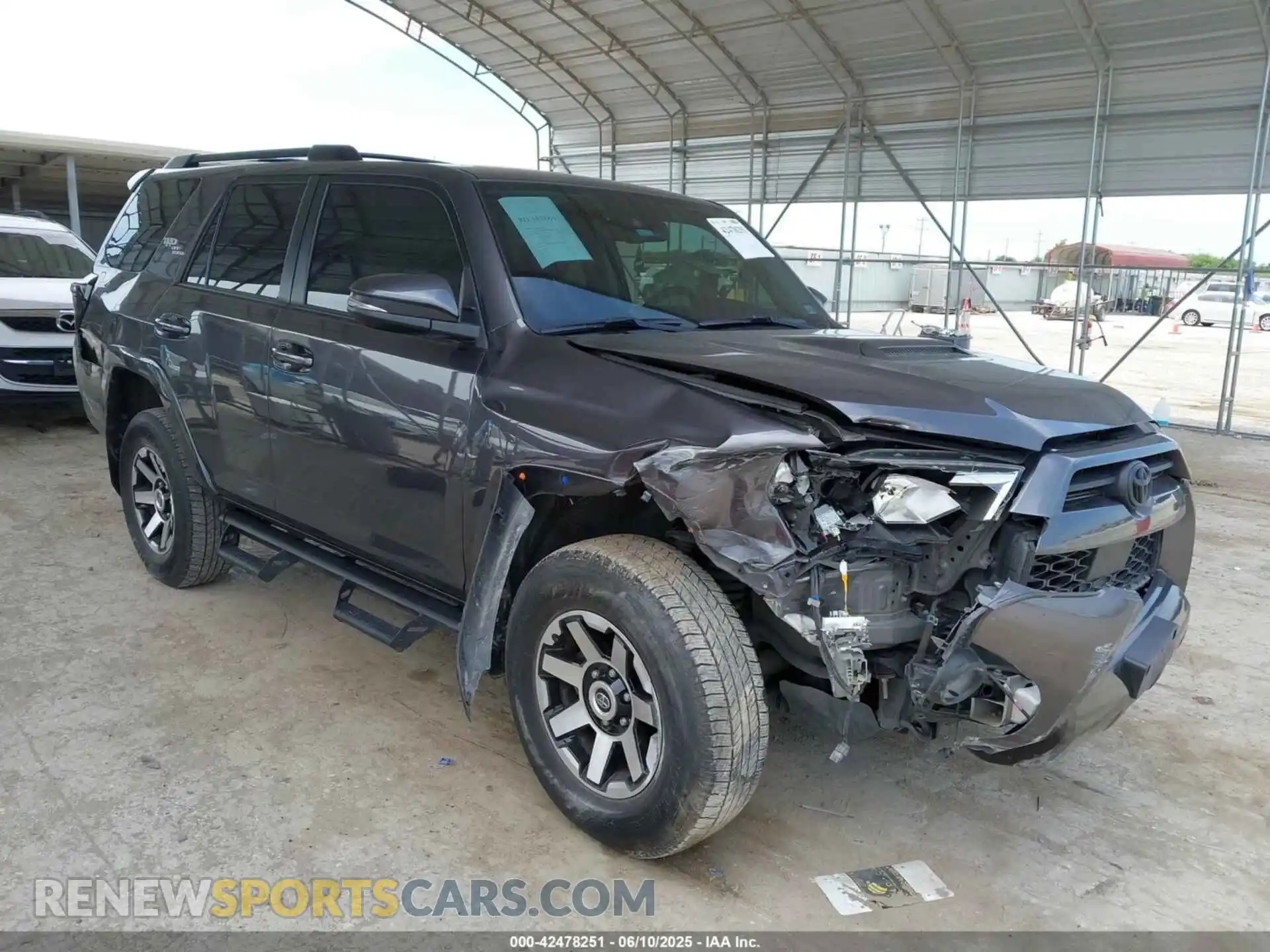 1 Photograph of a damaged car JTERU5JRXM5971095 TOYOTA 4RUNNER 2021