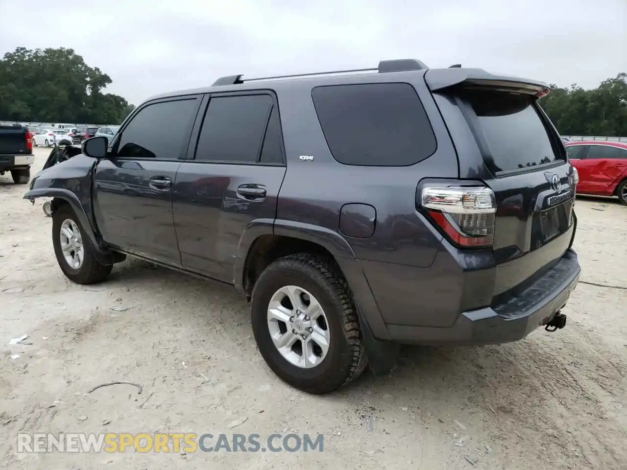 2 Photograph of a damaged car JTEEU5JR2N5268560 TOYOTA 4RUNNER 2022