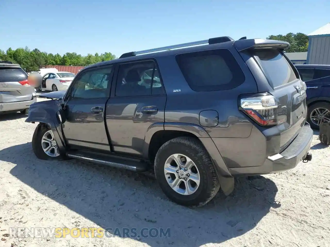 2 Photograph of a damaged car JTEEU5JR4N5259343 TOYOTA 4RUNNER 2022