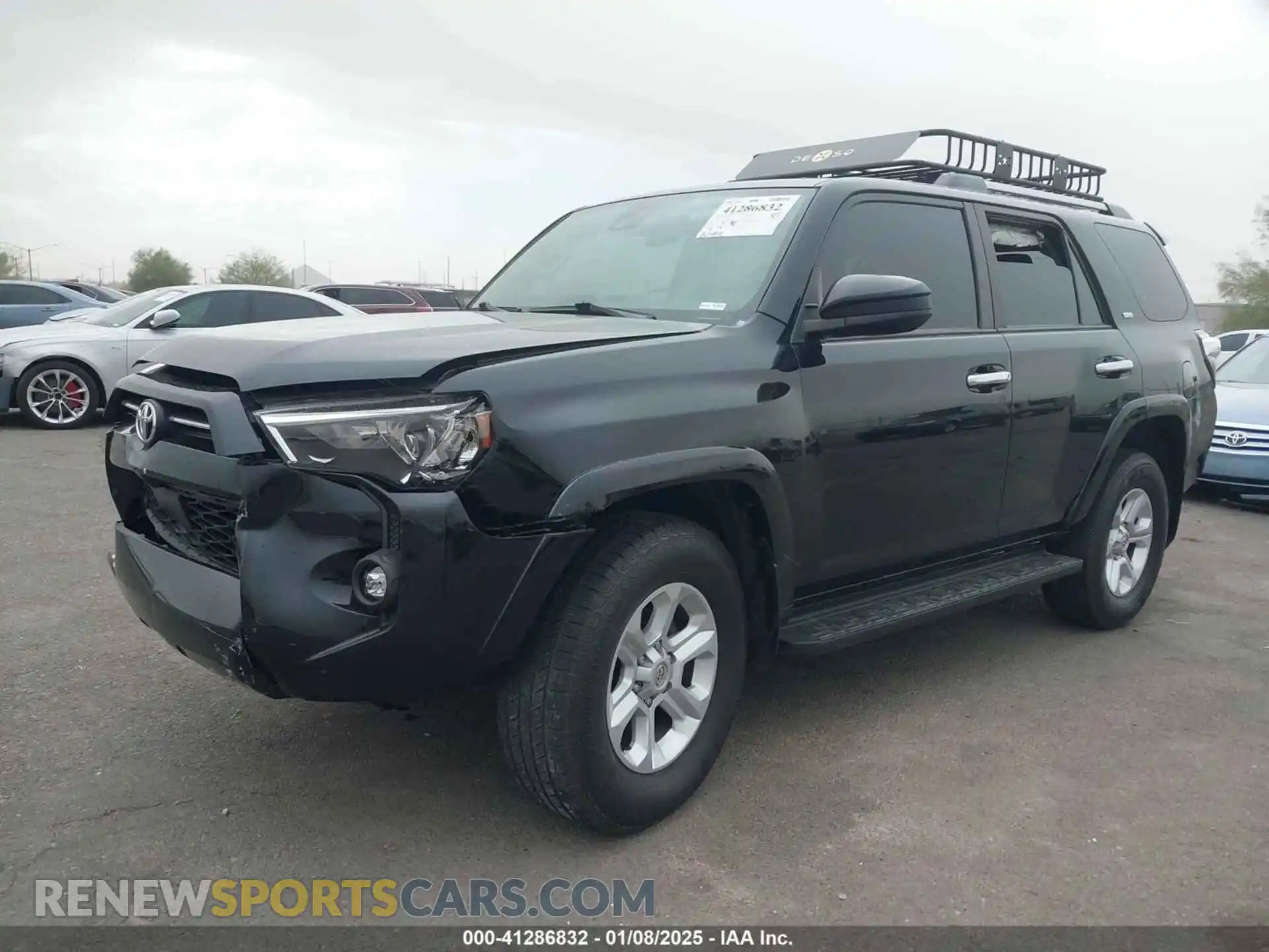 2 Photograph of a damaged car JTEEU5JR6N5260896 TOYOTA 4RUNNER 2022