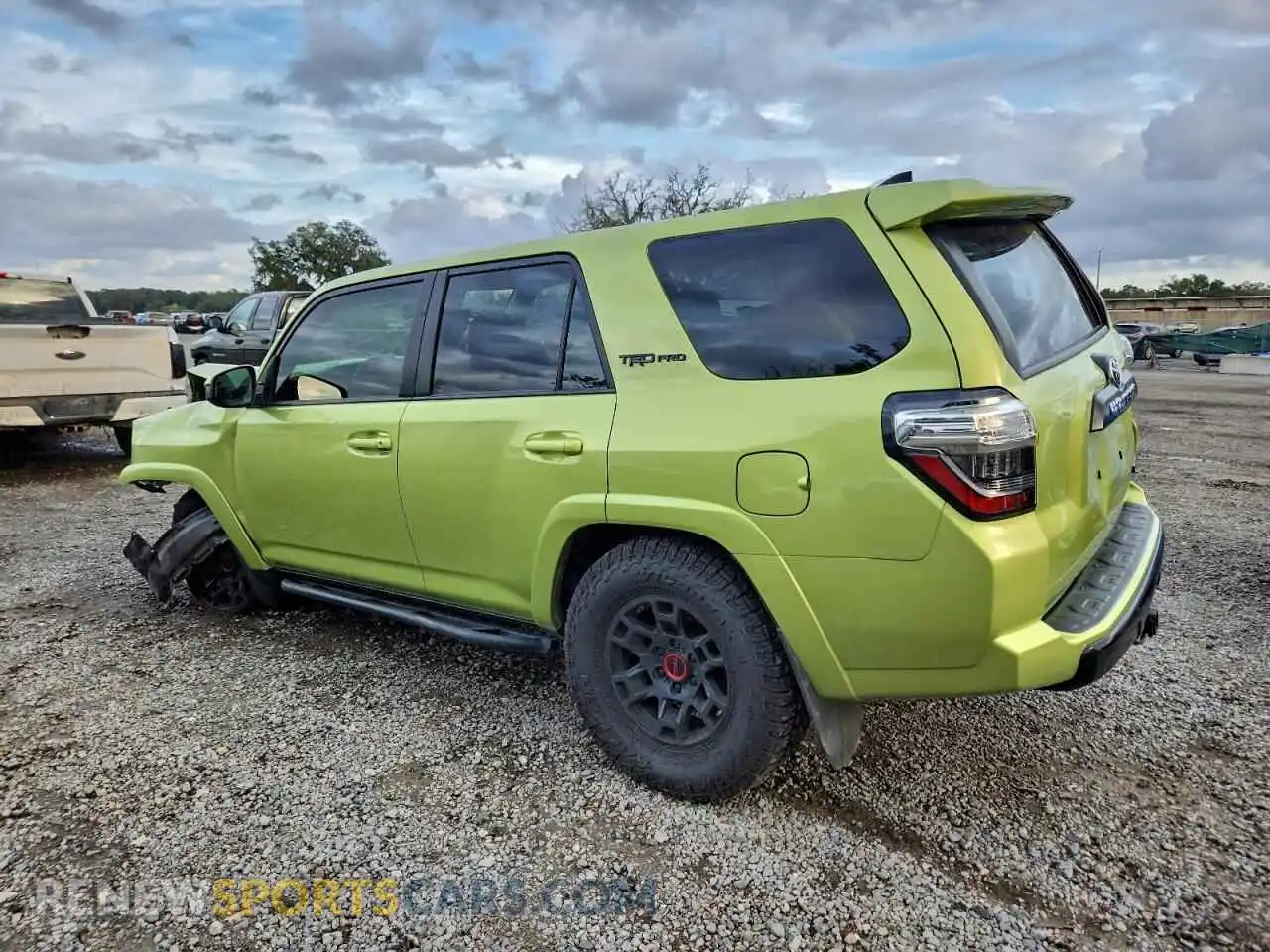 2 Photograph of a damaged car JTELU5JRXN6041618 TOYOTA 4RUNNER 2022
