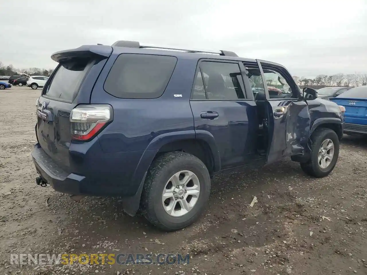 3 Photograph of a damaged car JTEMU5JR3N6027256 TOYOTA 4RUNNER 2022
