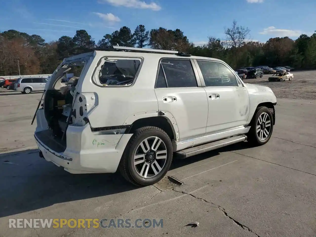 3 Photograph of a damaged car JTEDU5JR8P5301415 TOYOTA 4RUNNER 2023