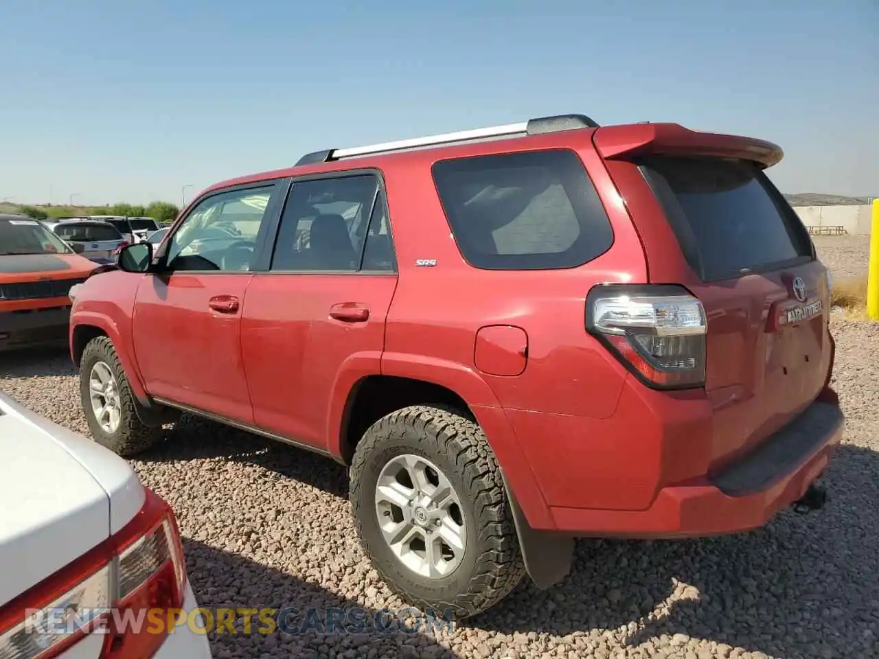 2 Photograph of a damaged car JTEEU5JR8P5303265 TOYOTA 4RUNNER 2023