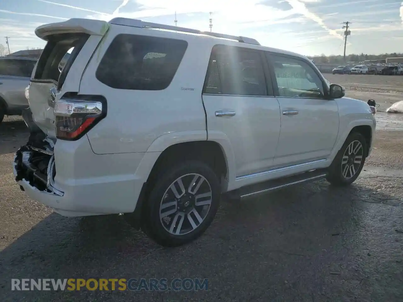 3 Photograph of a damaged car JTEKU5JR2P6163338 TOYOTA 4RUNNER 2023