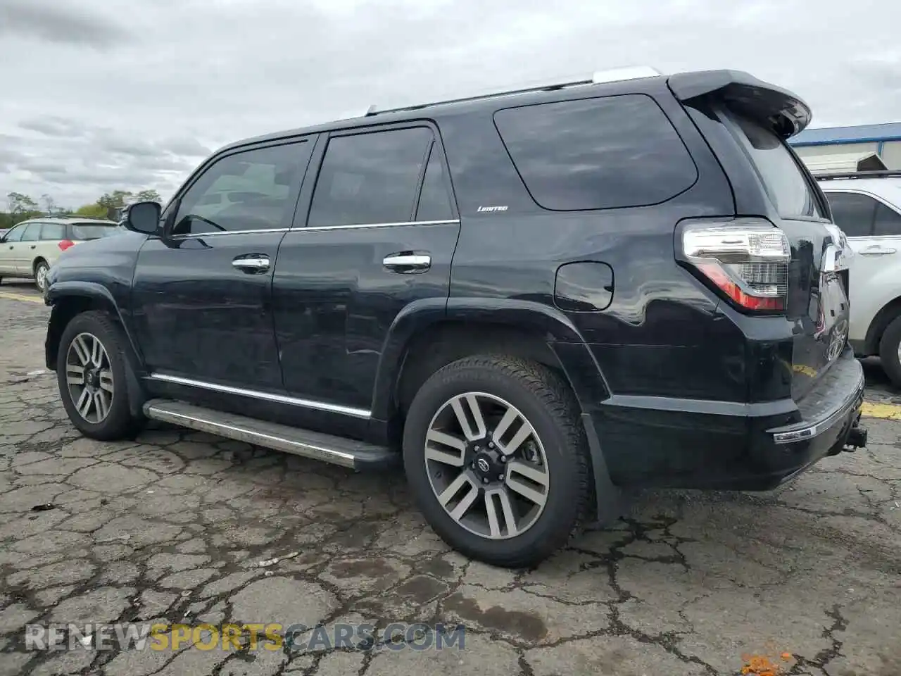 2 Photograph of a damaged car JTEKU5JR7P6200111 TOYOTA 4RUNNER 2023