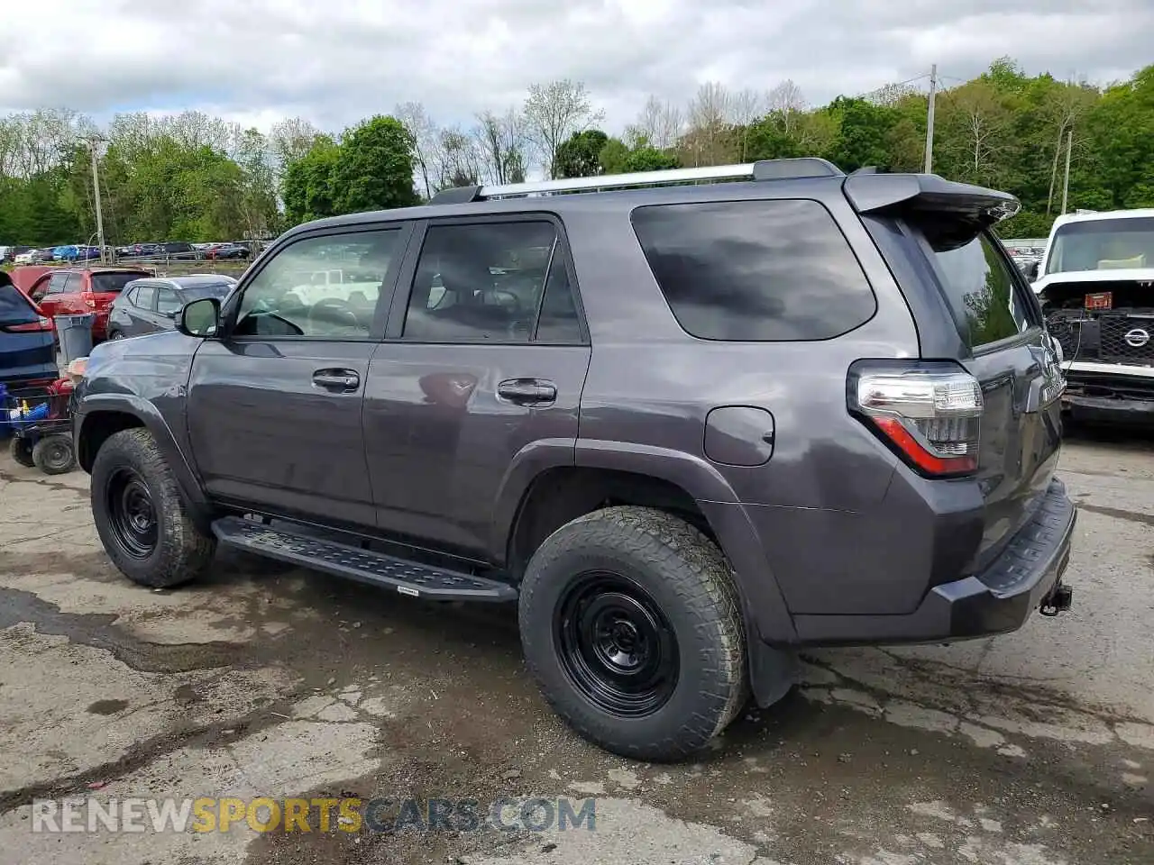 2 Photograph of a damaged car JTEMU5JR7P6100700 TOYOTA 4RUNNER 2023