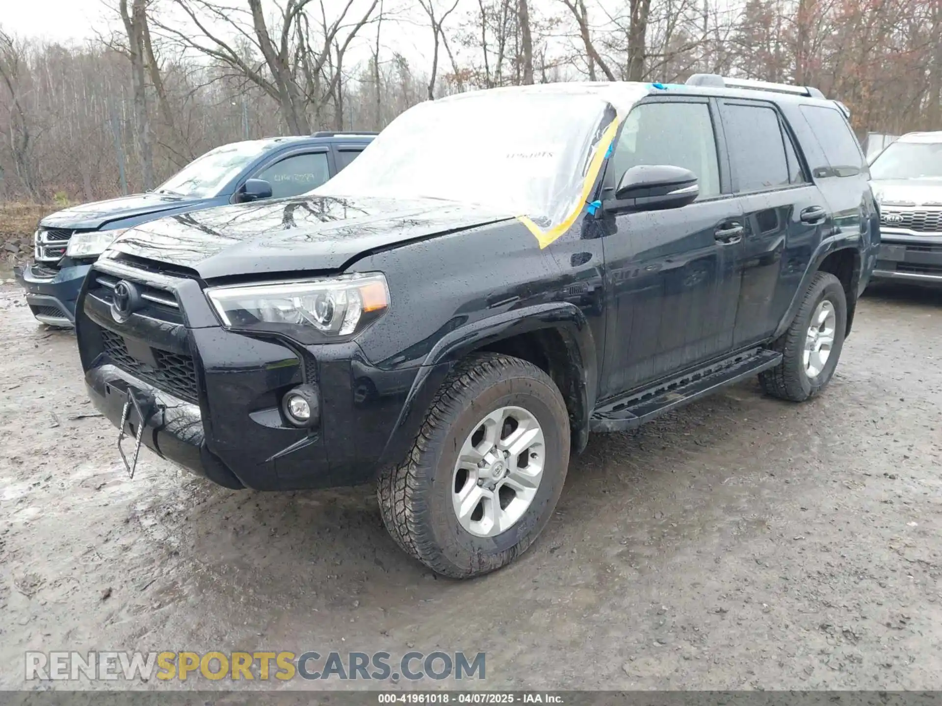 2 fotografías del automóvil dañado JTENU5JRXP6198822 TOYOTA 4RUNNER 2023