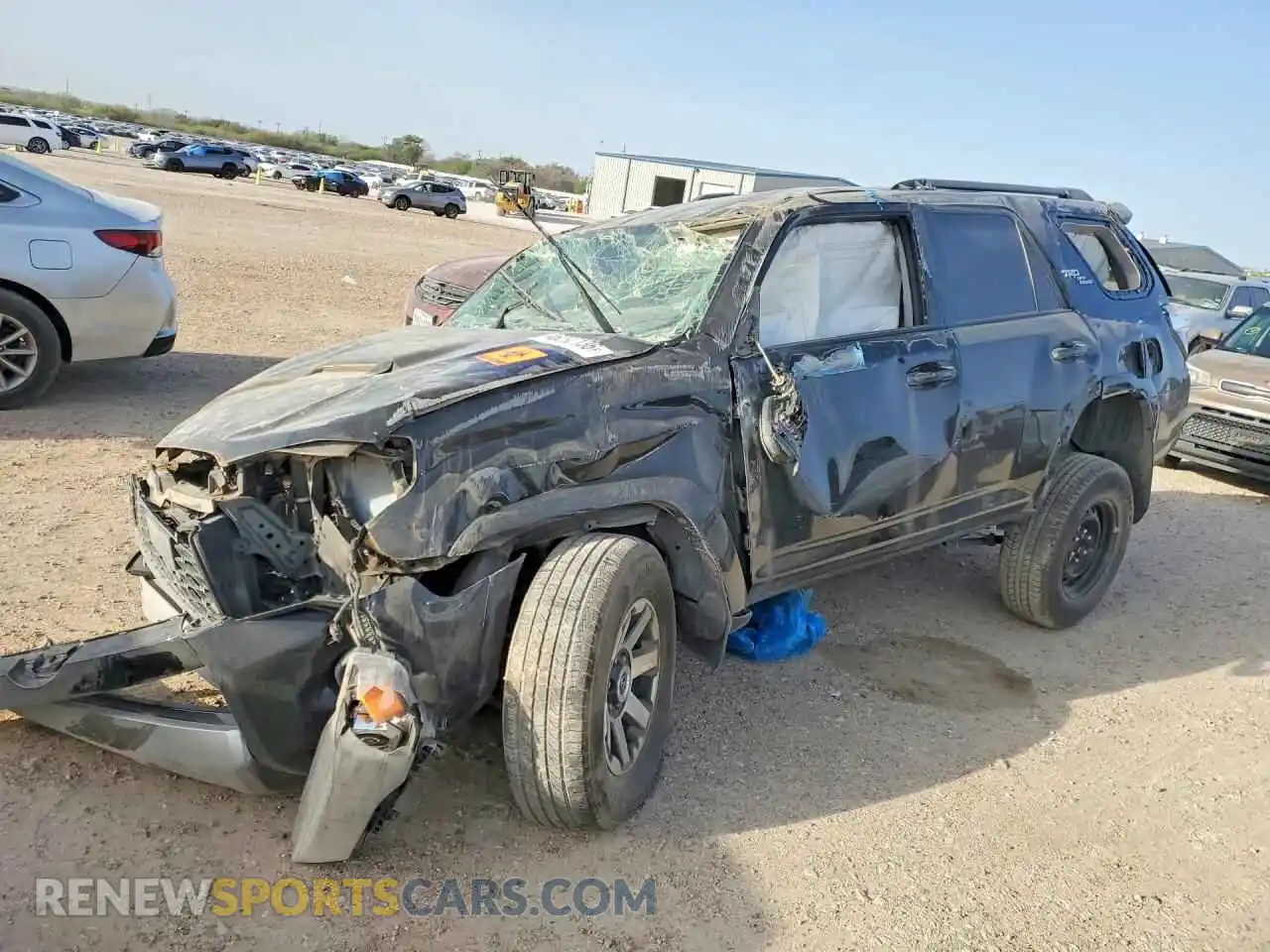 1 Фотография поврежденного автомобиля JTEPU5JR2P6120527 TOYOTA 4RUNNER 2023