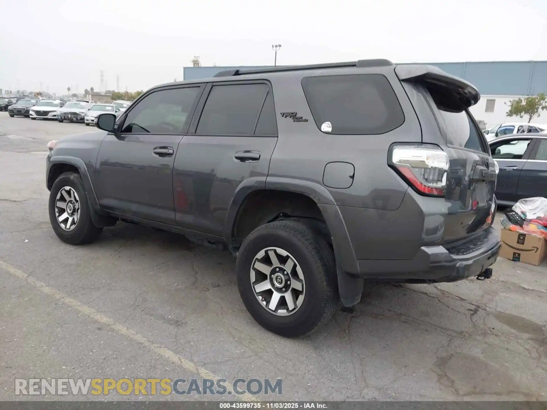 3 Photograph of a damaged car JTERU5JR2P6207417 TOYOTA 4RUNNER 2023