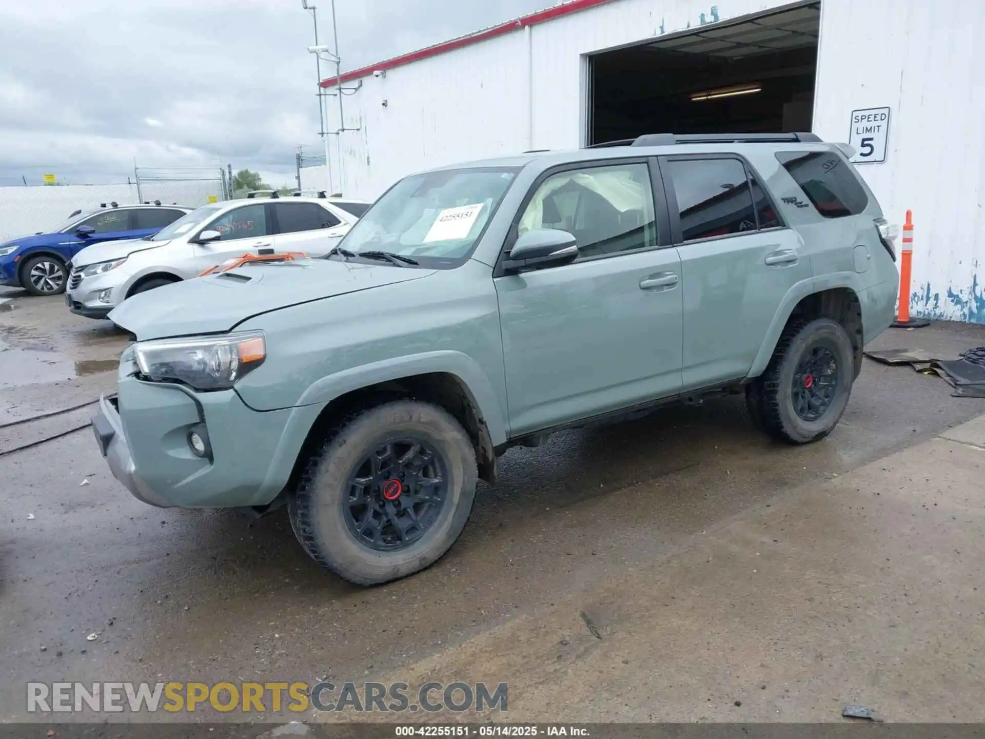 2 Photograph of a damaged car JTERU5JR3P6090849 TOYOTA 4RUNNER 2023