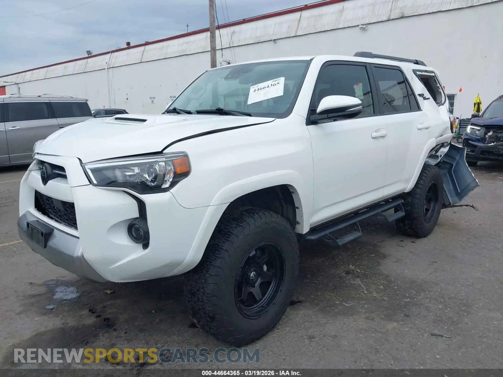 2 Photograph of a damaged car JTERU5JR3P6153237 TOYOTA 4RUNNER 2023