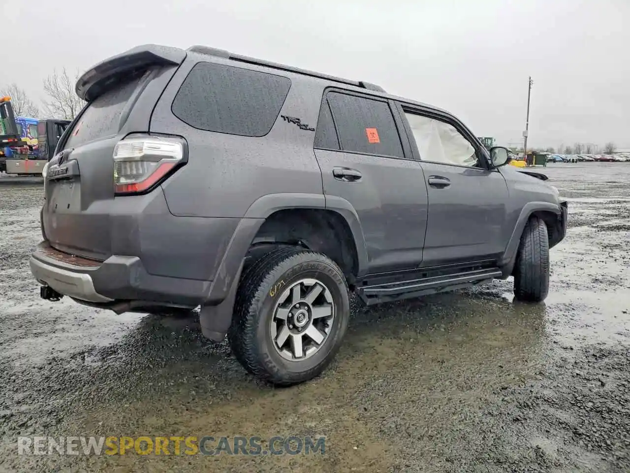 3 Photograph of a damaged car JTERU5JR3P6174752 TOYOTA 4RUNNER 2023