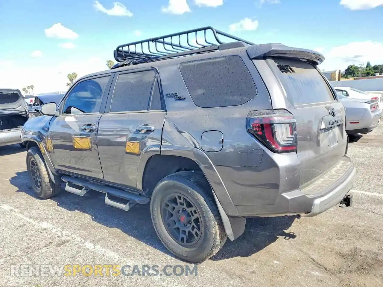 2 Photograph of a damaged car JTERU5JR4P6176199 TOYOTA 4RUNNER 2023