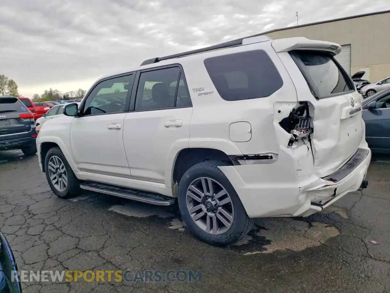2 Фотография поврежденного автомобиля JTESU5JR7P6155350 TOYOTA 4RUNNER 2023