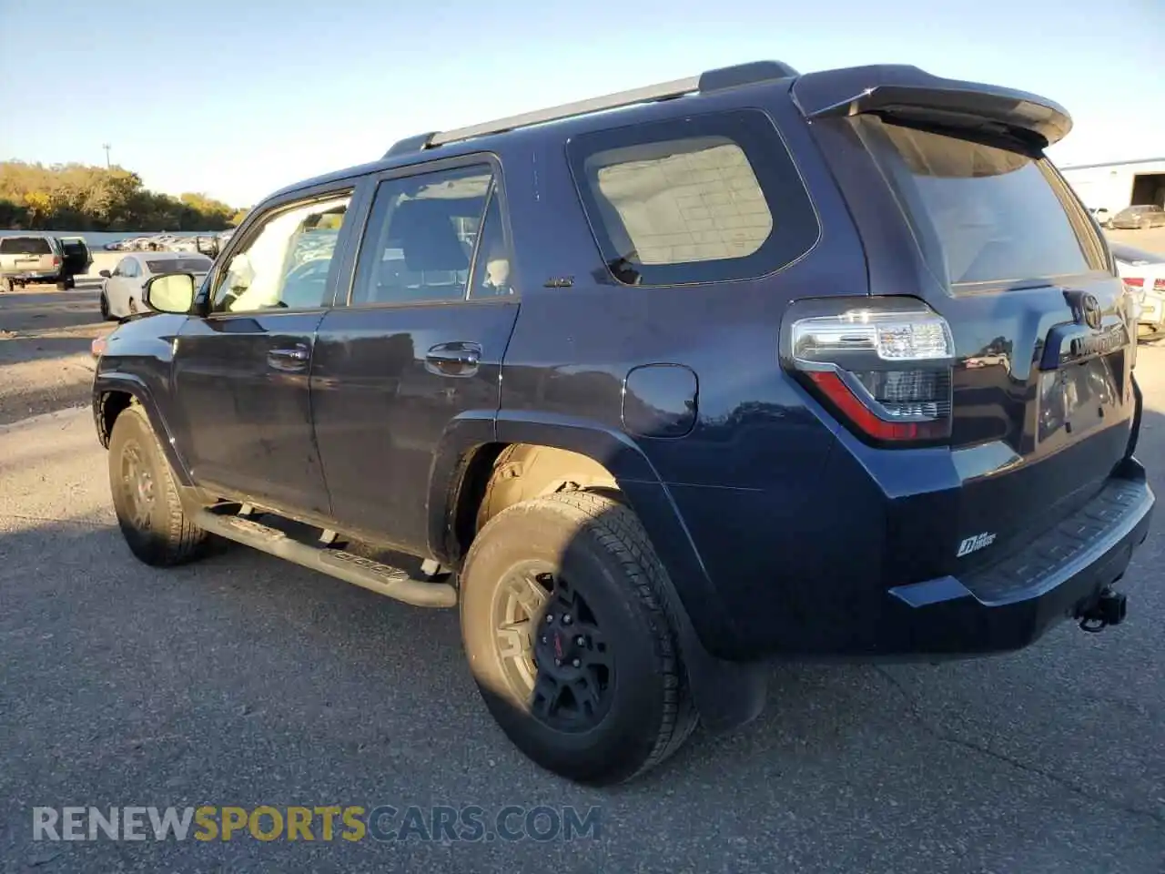 2 Photograph of a damaged car JTEMU5JR9R6233980 TOYOTA 4RUNNER 2024