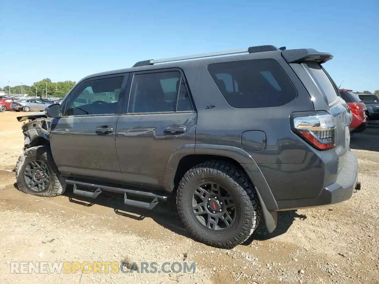 2 Photograph of a damaged car JTENU5JR8R6260737 TOYOTA 4RUNNER 2024