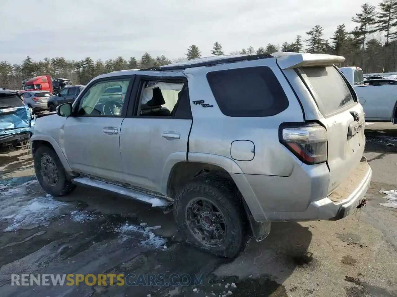 2 Фотография поврежденного автомобиля JTERU5JR7R6293407 TOYOTA 4RUNNER 2024