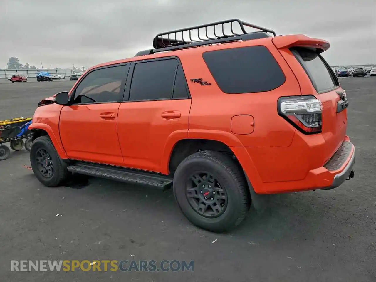2 Photograph of a damaged car JTERU5JR7R6296842 TOYOTA 4RUNNER 2024