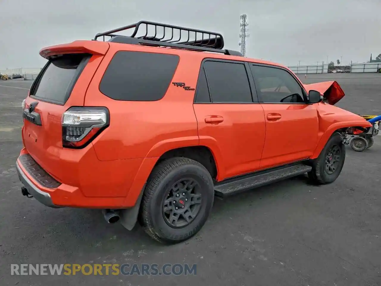 3 Photograph of a damaged car JTERU5JR7R6296842 TOYOTA 4RUNNER 2024