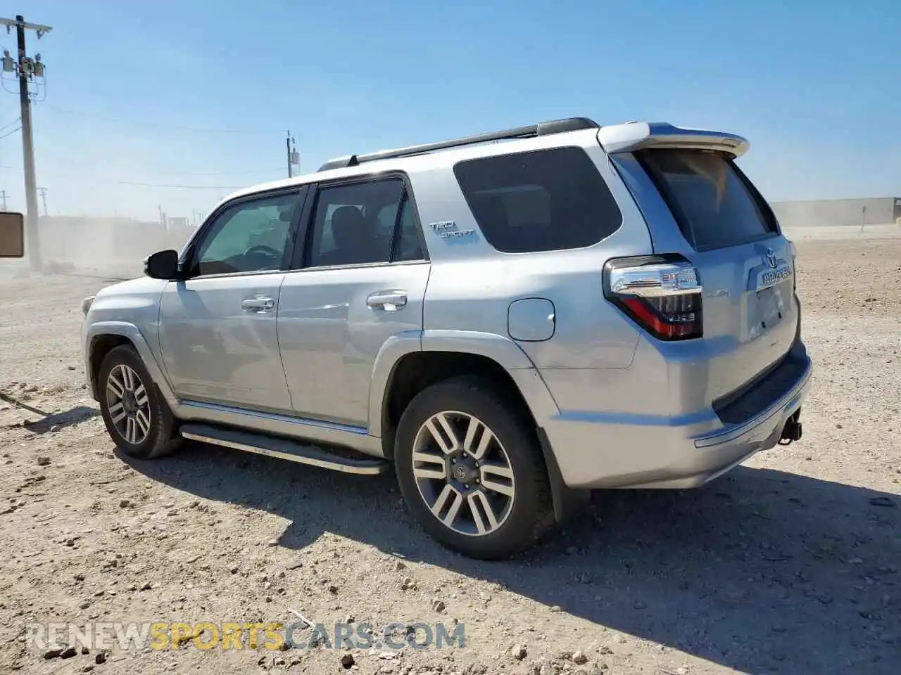 2 fotografías del automóvil dañado JTESU5JR8R6246727 TOYOTA 4RUNNER 2024