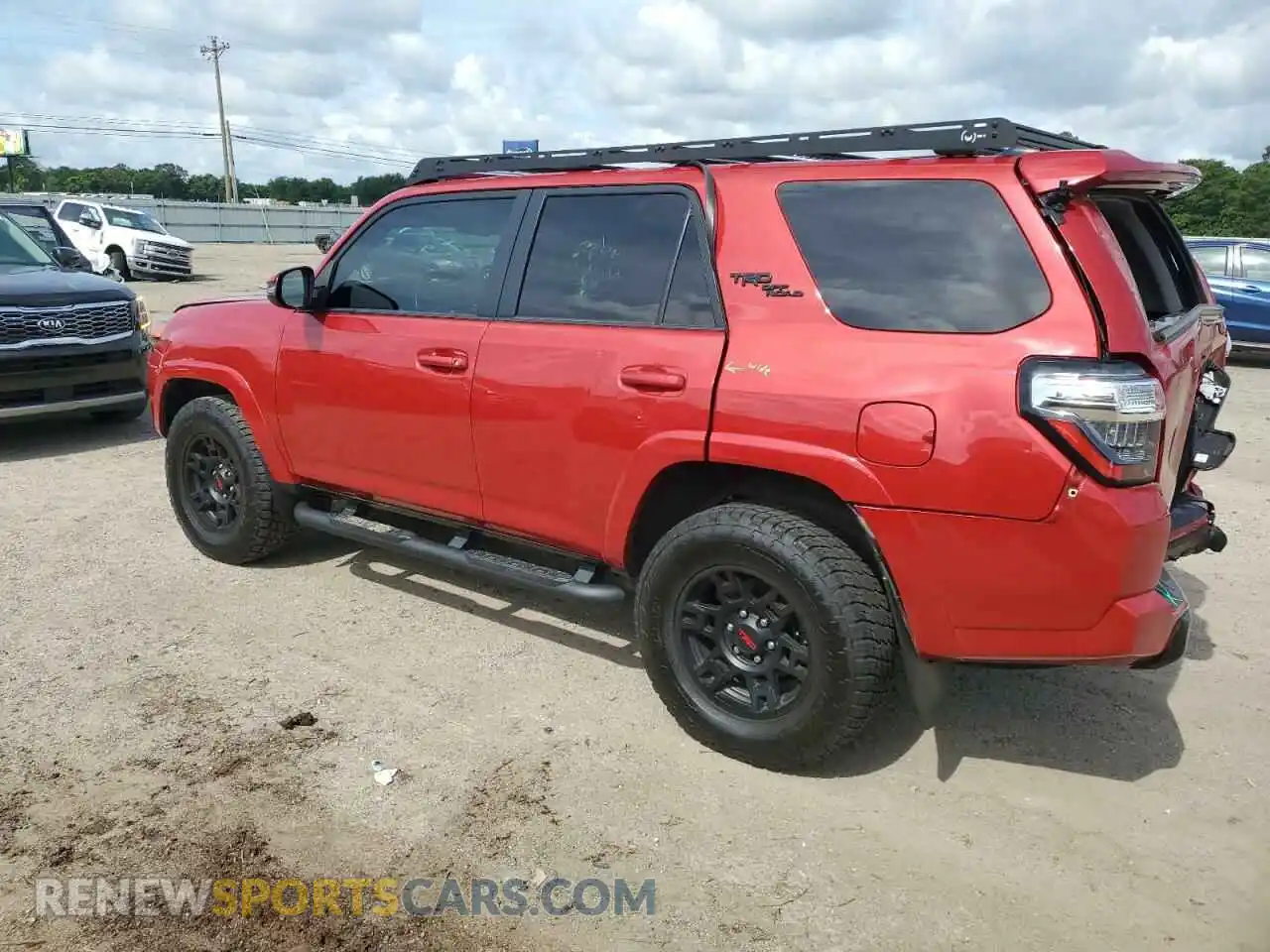 2 fotografías del automóvil dañado JTERU5JR0P6206699 TOYOTA 4RUNNER SE 2023