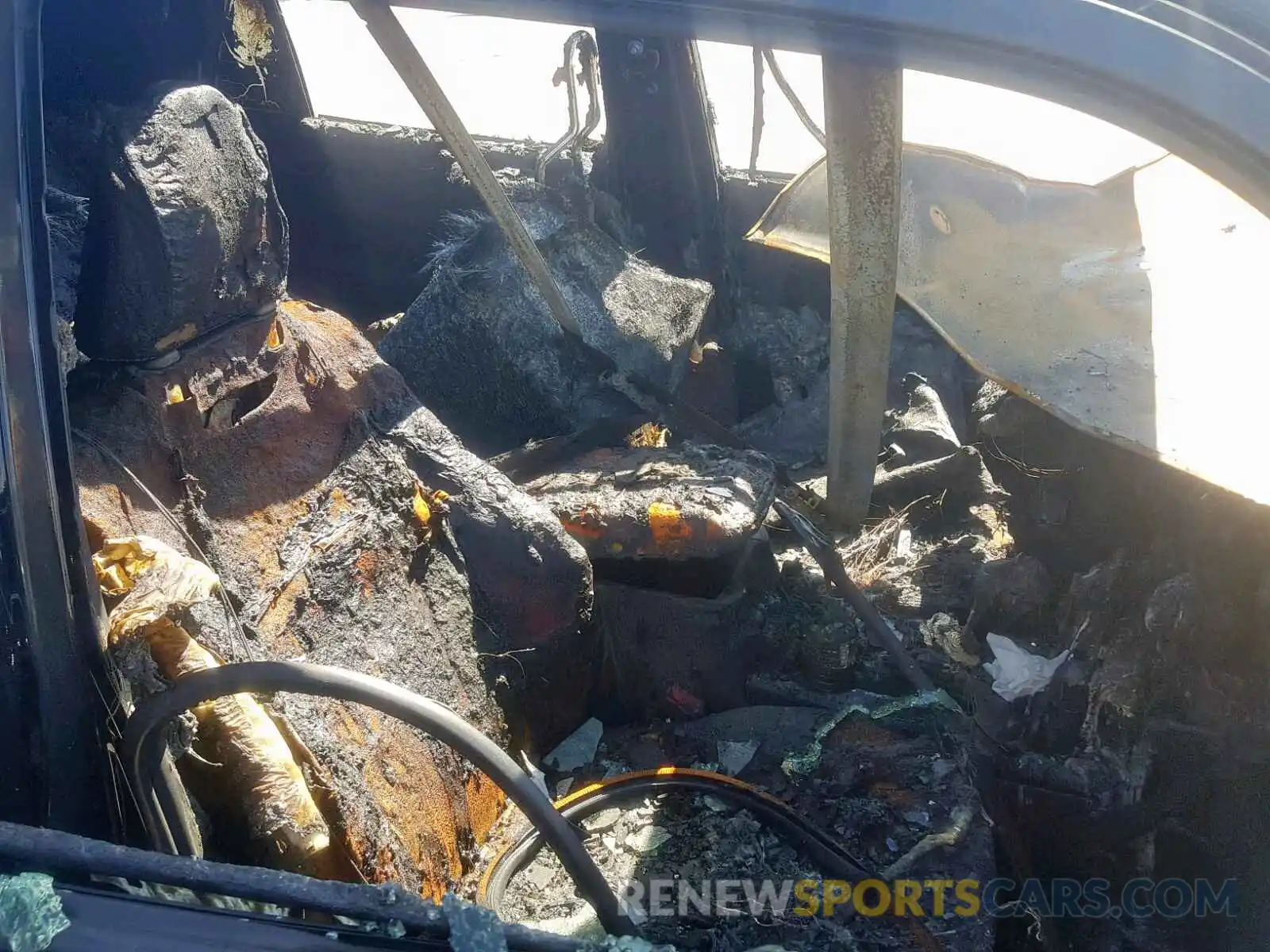 5 Photograph of a damaged car JTEBU5JRXK5636370 TOYOTA 4RUNNER SR 2019