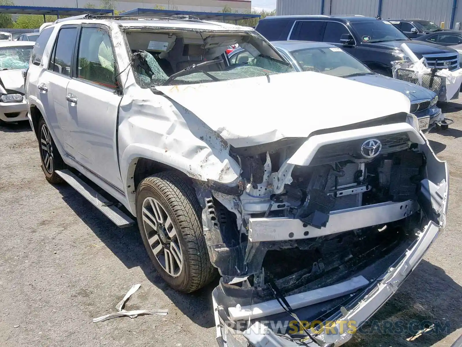 1 Photograph of a damaged car JTEBU5JRXK5639608 TOYOTA 4RUNNER SR 2019