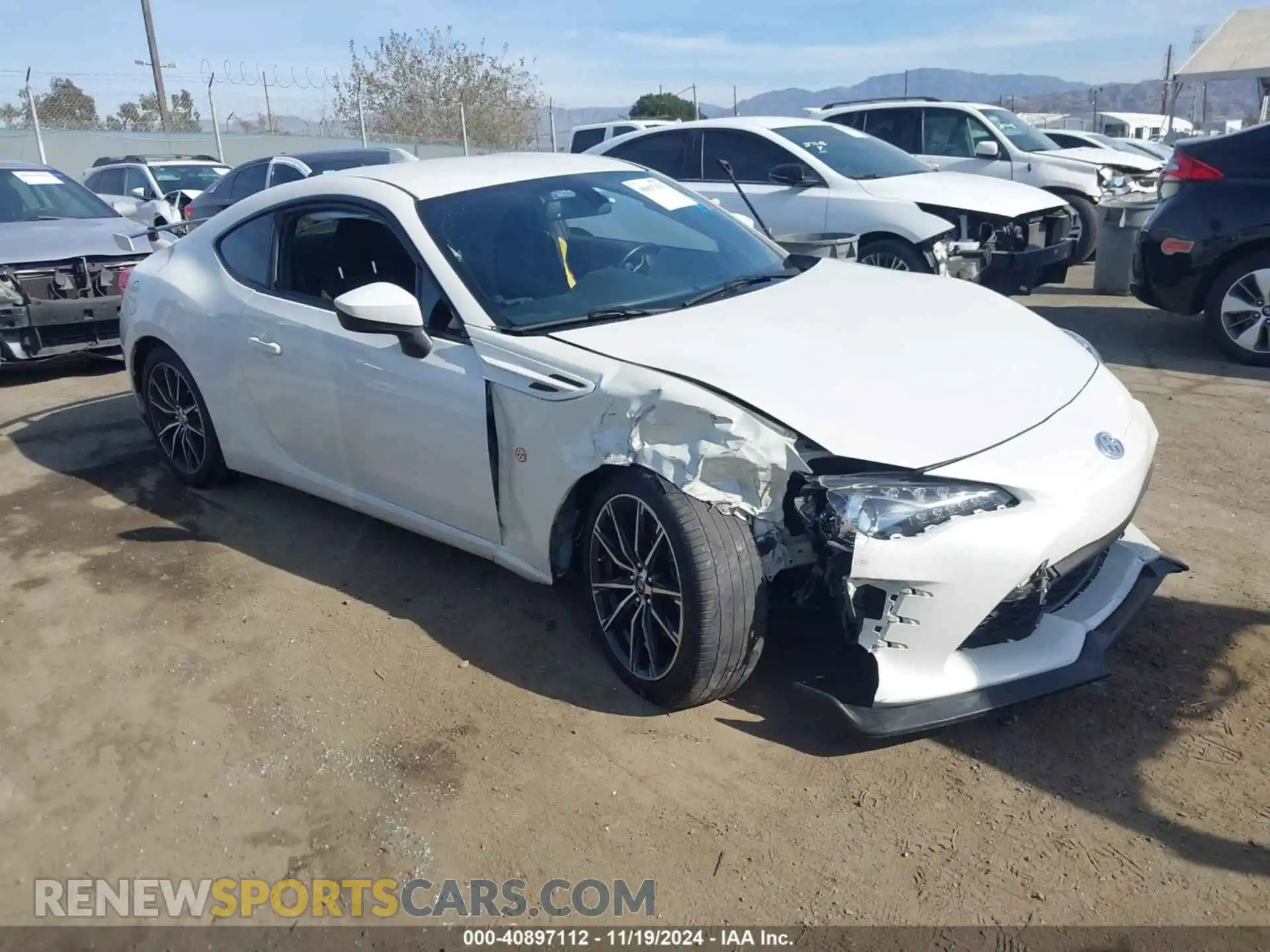 1 Photograph of a damaged car JF1ZNAA19K8703421 TOYOTA 86 2019