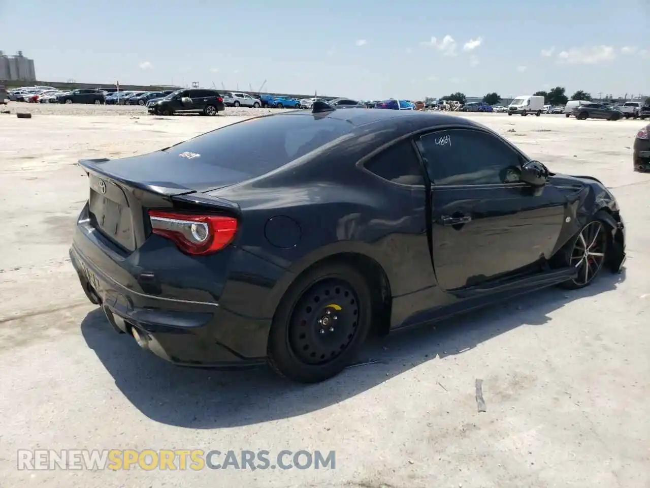 3 Photograph of a damaged car JF1ZNAE13K9702950 TOYOTA 86 2019