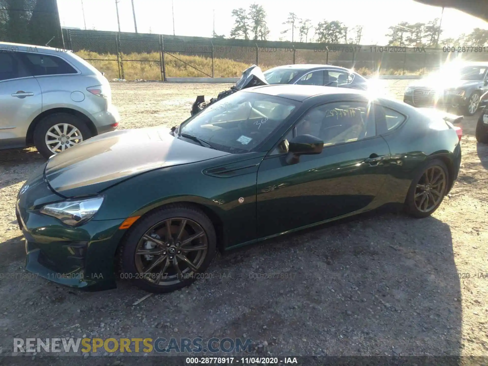 2 Photograph of a damaged car JF1ZNAE10L8750087 TOYOTA 86 2020
