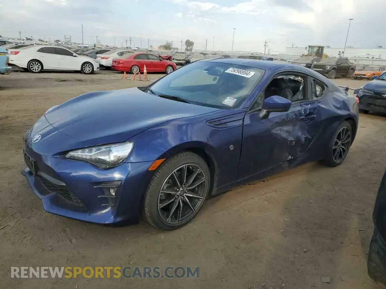 1 Фотография поврежденного автомобиля JF1ZNAE1XL8752817 TOYOTA 86 2020