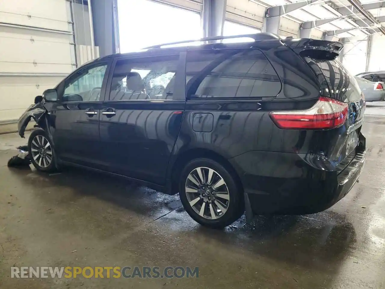 2 Photograph of a damaged car 5TDDZ3DC5KS215550 TOYOTA All Models 2019