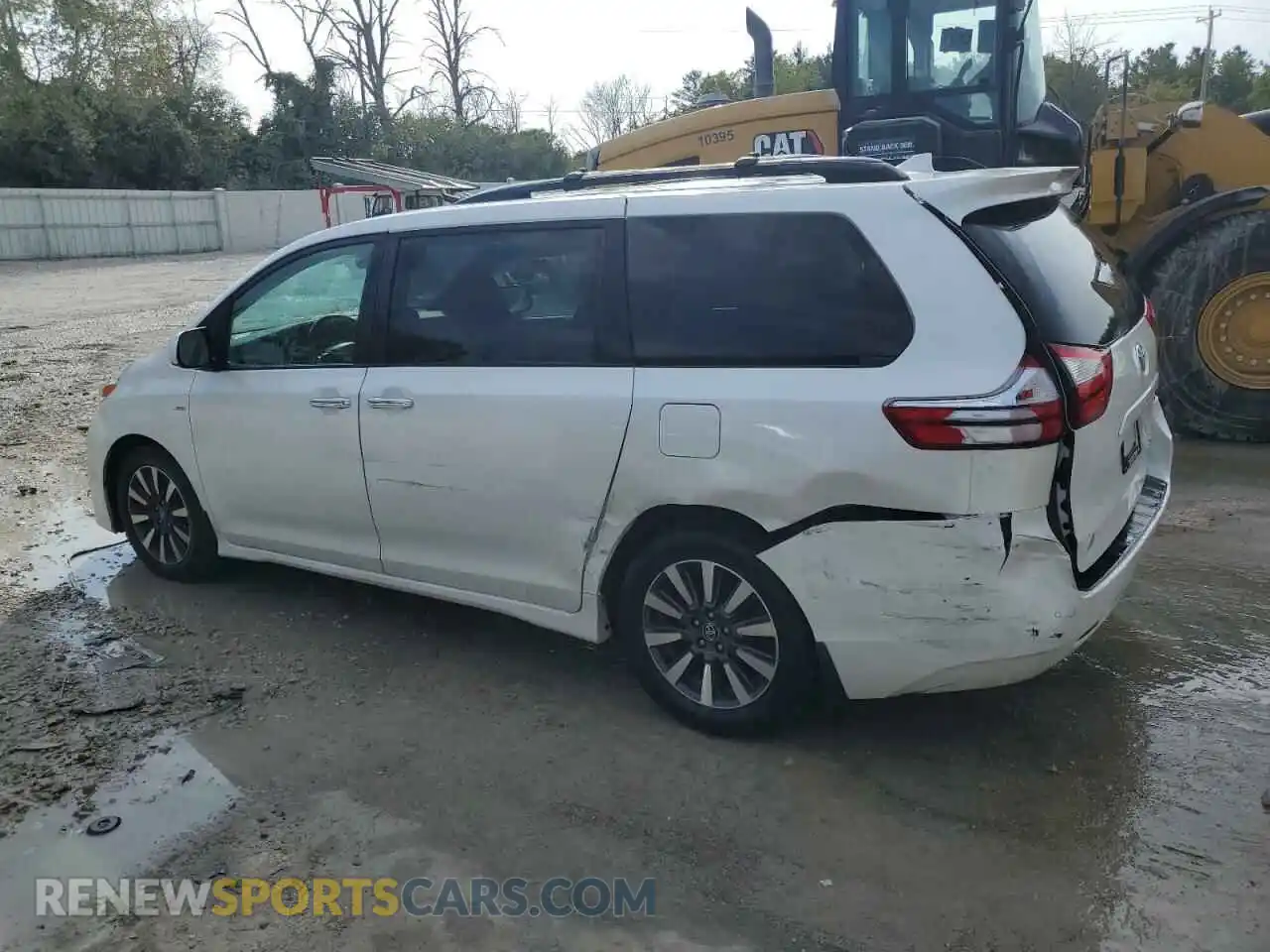 2 Photograph of a damaged car 5TDDZ3DC6KS220773 TOYOTA All Models 2019