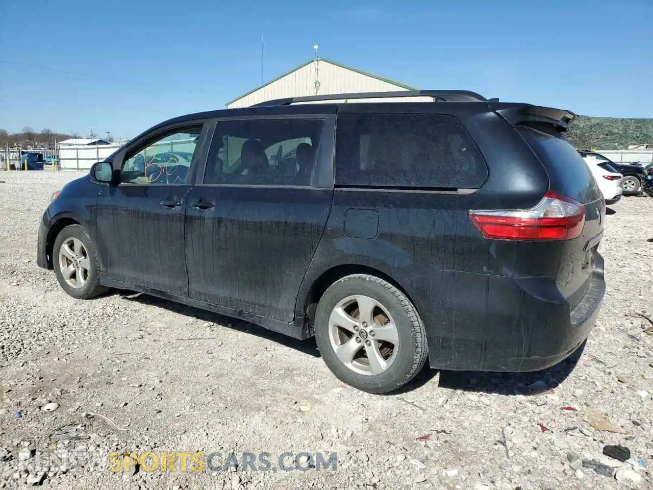 2 Photograph of a damaged car 5TDKZ3DC7KS996997 TOYOTA All Models 2019