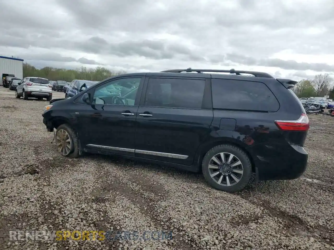 2 Photograph of a damaged car 5TDDZ3DC3LS229836 TOYOTA All Models 2020