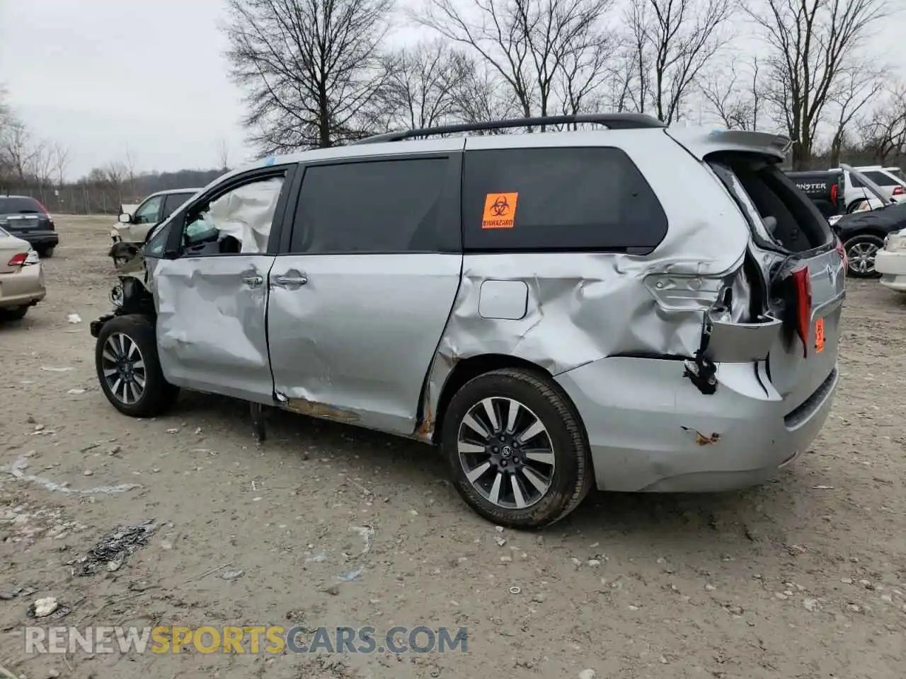 2 Photograph of a damaged car 5TDDZ3DC8LS241335 TOYOTA All Models 2020