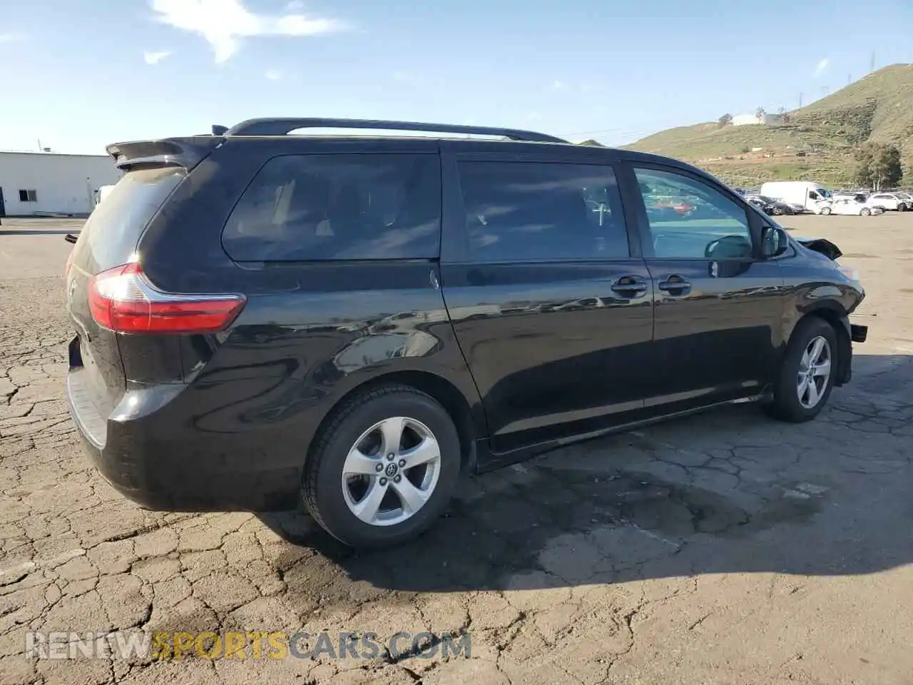 3 Photograph of a damaged car 5TDKZ3DC1LS024068 TOYOTA All Models 2020