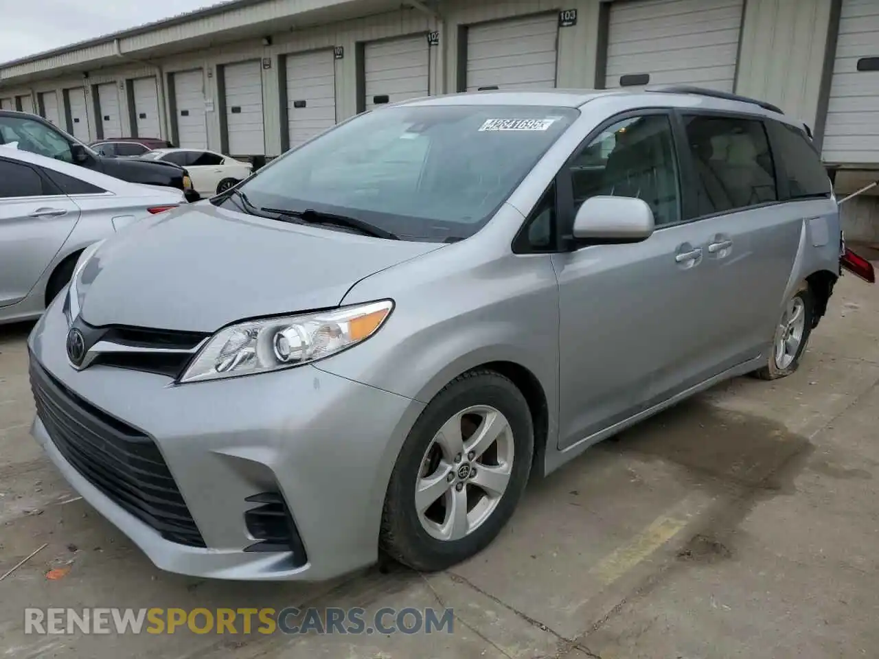 1 Photograph of a damaged car 5TDKZ3DC1LS076154 TOYOTA All Models 2020